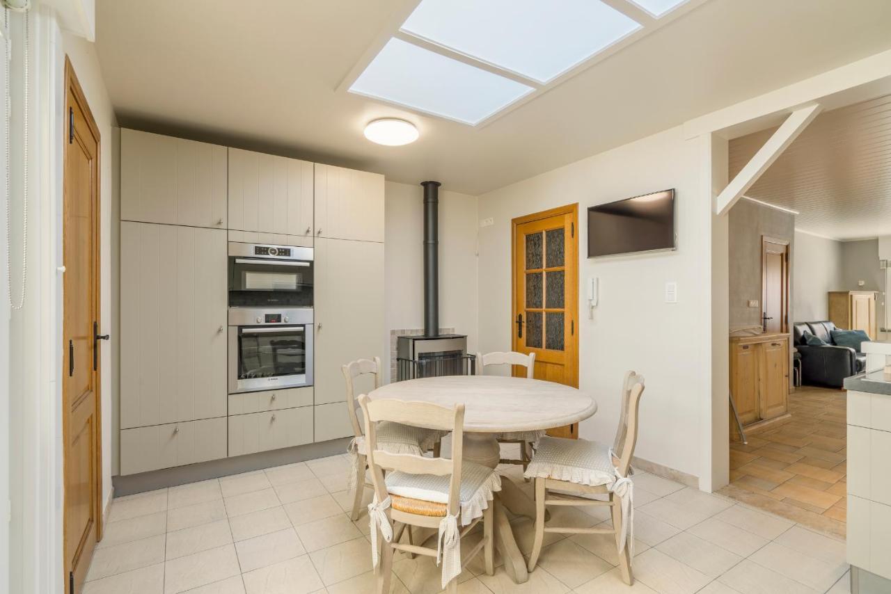 קנוקה-הייסט Lichtrijk, Charmant Rijtjeshuis Met 3 Slaapkamers מראה חיצוני תמונה